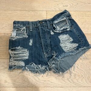 Ripped jean shorts LF CARMAR 24